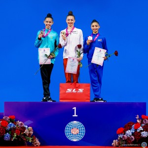 podium app sf 04049 copia simone ferraro ph